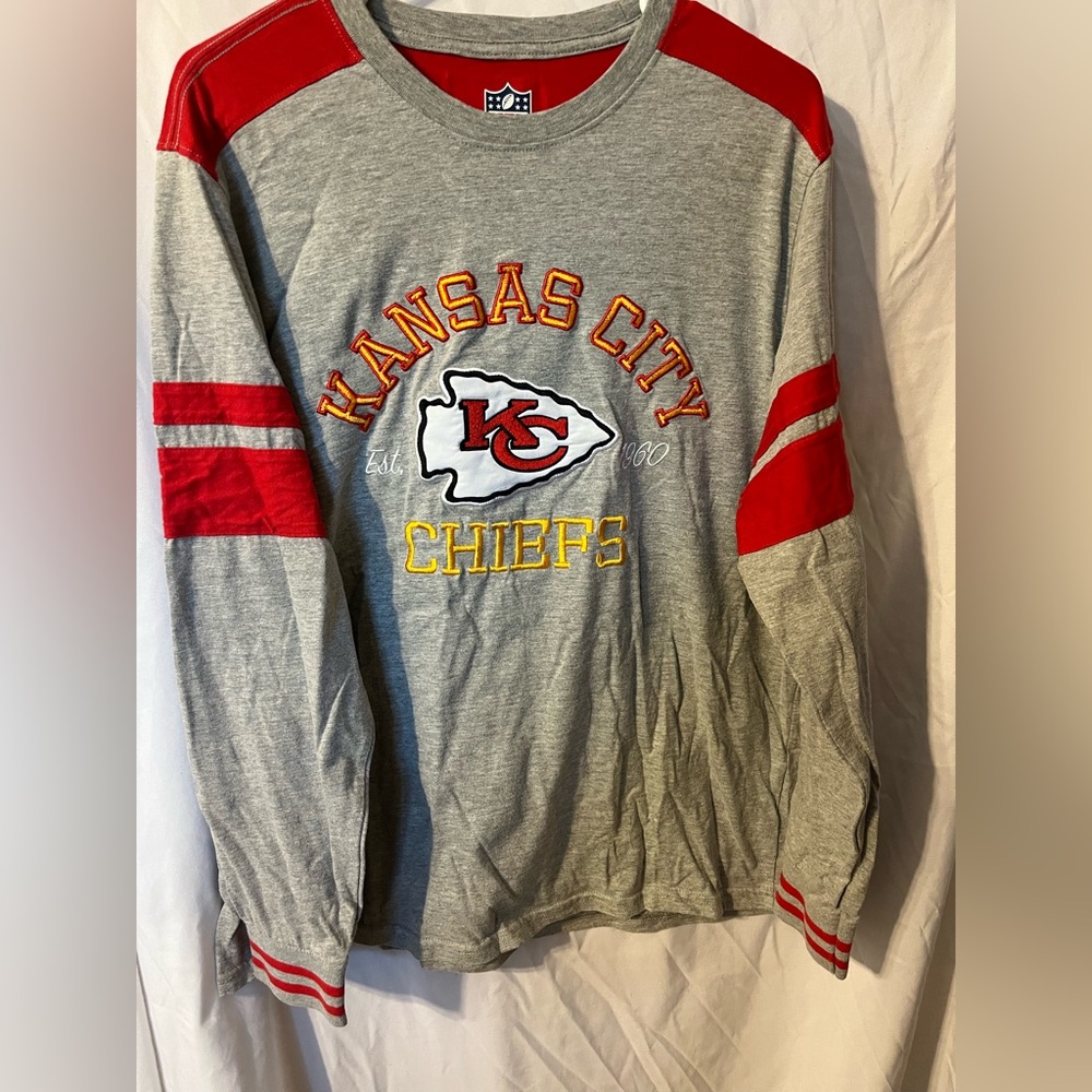 KANSAS CITY CHIEFS VINTAGE LARGE RAGLAN LONG SLEEVE SHIRT GRAY EMBROIDERED